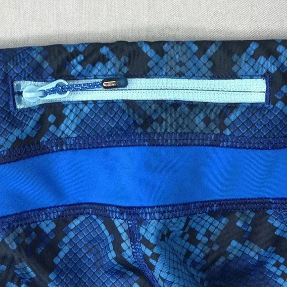 Lululemon Run Inspire Crop II (Mesh) Mini Ziggy Snake - Picture 5 of 9